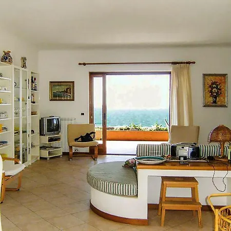 Cecilia Villa Costa Paradiso